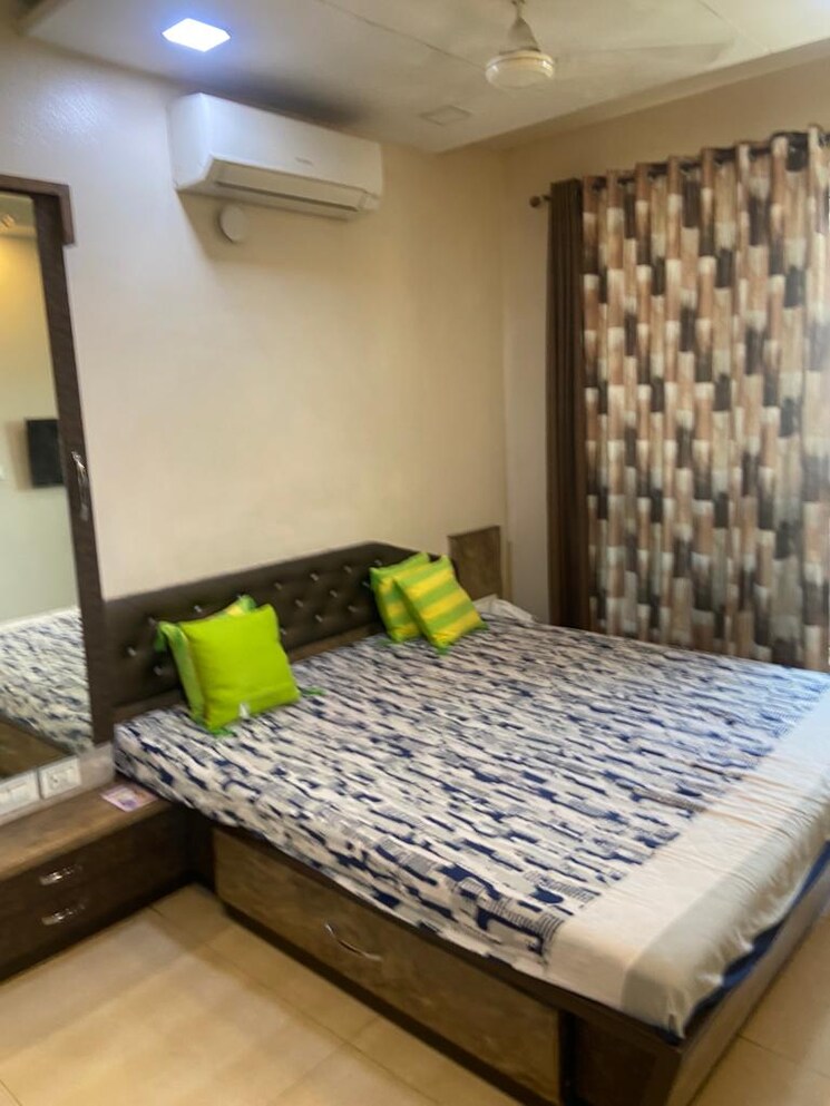 Bedroom, hiranandani-astra 2 Bedroom 950 Sq.Ft. Apartment In Ghodbunder Road Thane 8036575