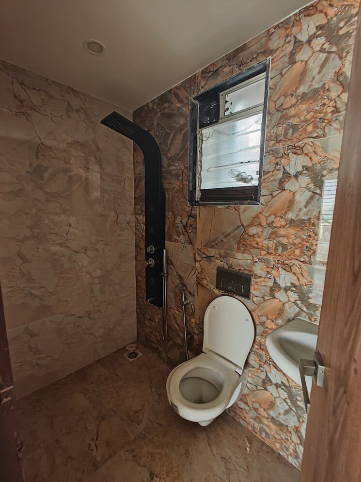 Master Bedroom, vm-mohan-palms 2.5 Bedroom 1650 Sq.Ft. Apartment In Seawoods Navi Mumbai 8036572