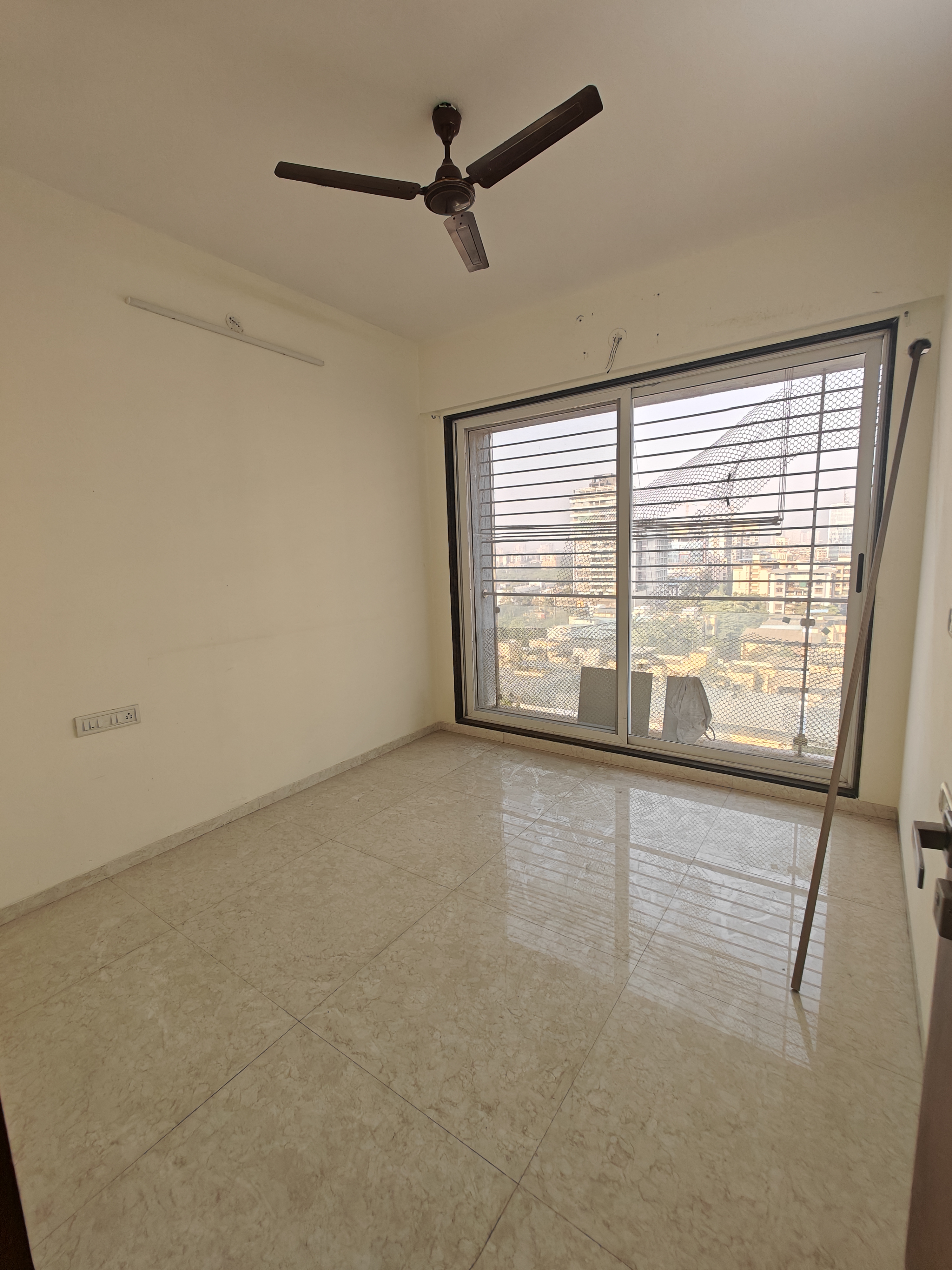 2.5 BHK Apartment For Sale in VM Mohan Palms