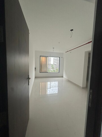 Furnished Amenities in 2 BHK Apartment at Hiranimanthan Shree Ganesh Krupa CHS, Kurla East – for Rent