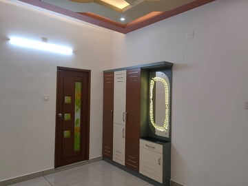 Room in 5 BHK Independent House at Muthuvara – for Sale
