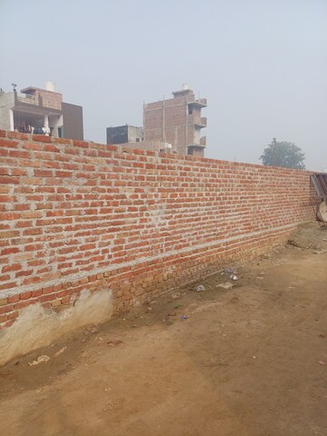  Plot For Sale in Dheeraj Nagar