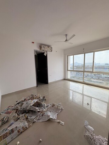 Room in 3.5 BHK Apartment at Marvel Cascada, Balewadi – for Rent
