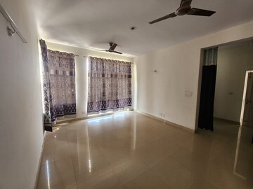 Room in 3 BHK Apartment at Ansal API Palm Floors, Sushant Golf City – for Rent