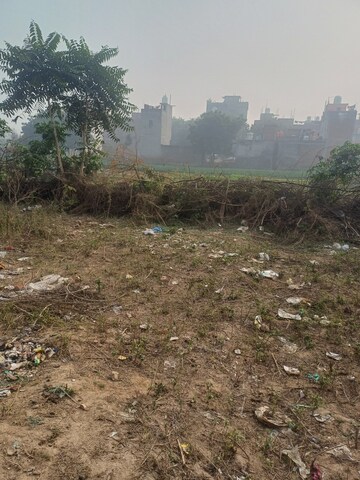  Plot – Garden View at Dheeraj Nagar - for Sale