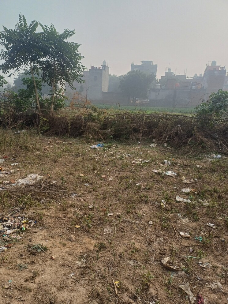 Garden, dheeraj nagar  53 Sq.Yd. Plot In Dheeraj Nagar Faridabad 8036726