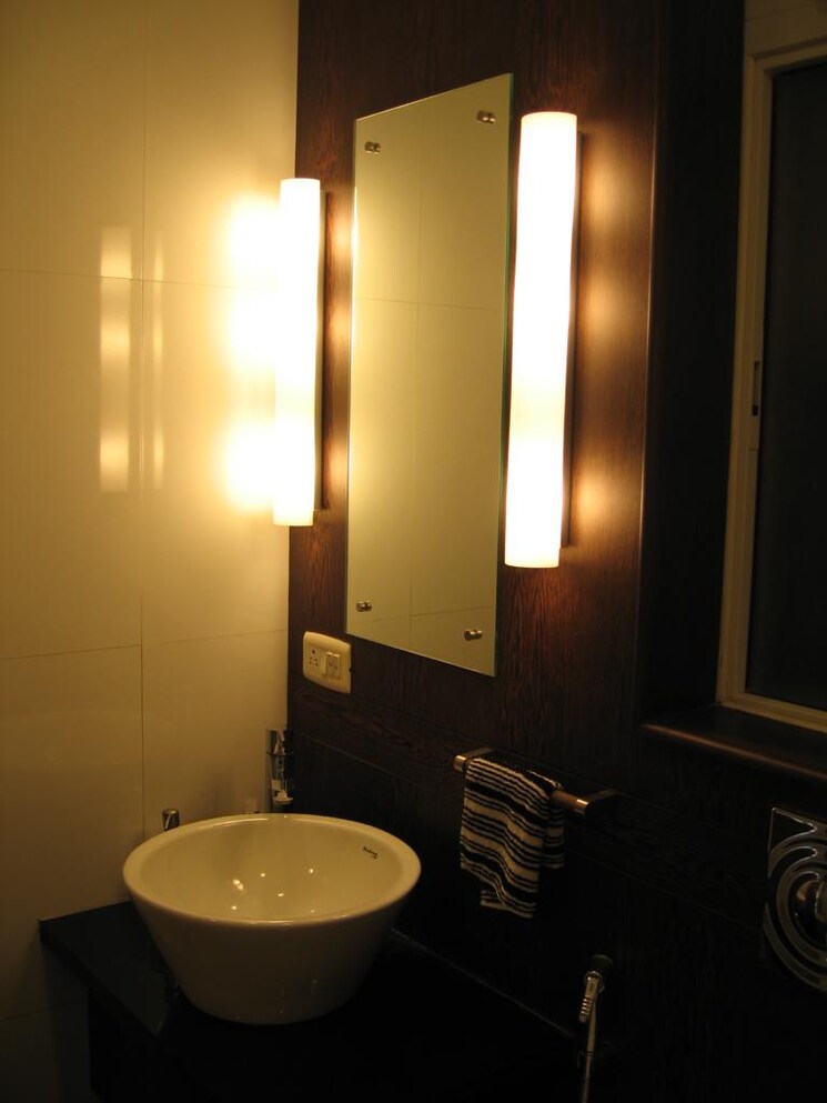 Bathroom, raheja-imperia 4 Bedroom 1931 Sq.Ft. Apartment In Worli Mumbai 8036780