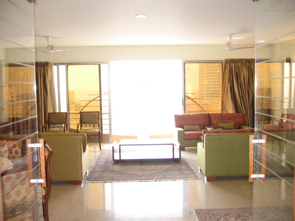 4 BHK + Servant Room Apartment For Sale in Raheja Imperia