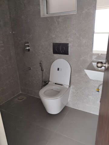 Master Bedroom in 1 BHK Apartment at Dosti Oro 67, Kandivali West – for Rent