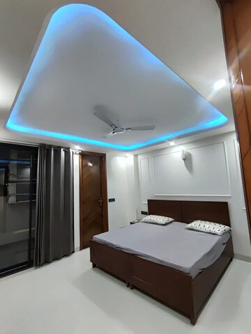 Furnished Amenities in 2 BHK Apartment at Sector 42 – for Rent