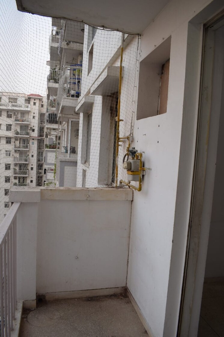 Balcony, chd-avenue-71 4 Bedroom 2193 Sq.Ft. Apartment In Sector 71 Gurgaon 8036822