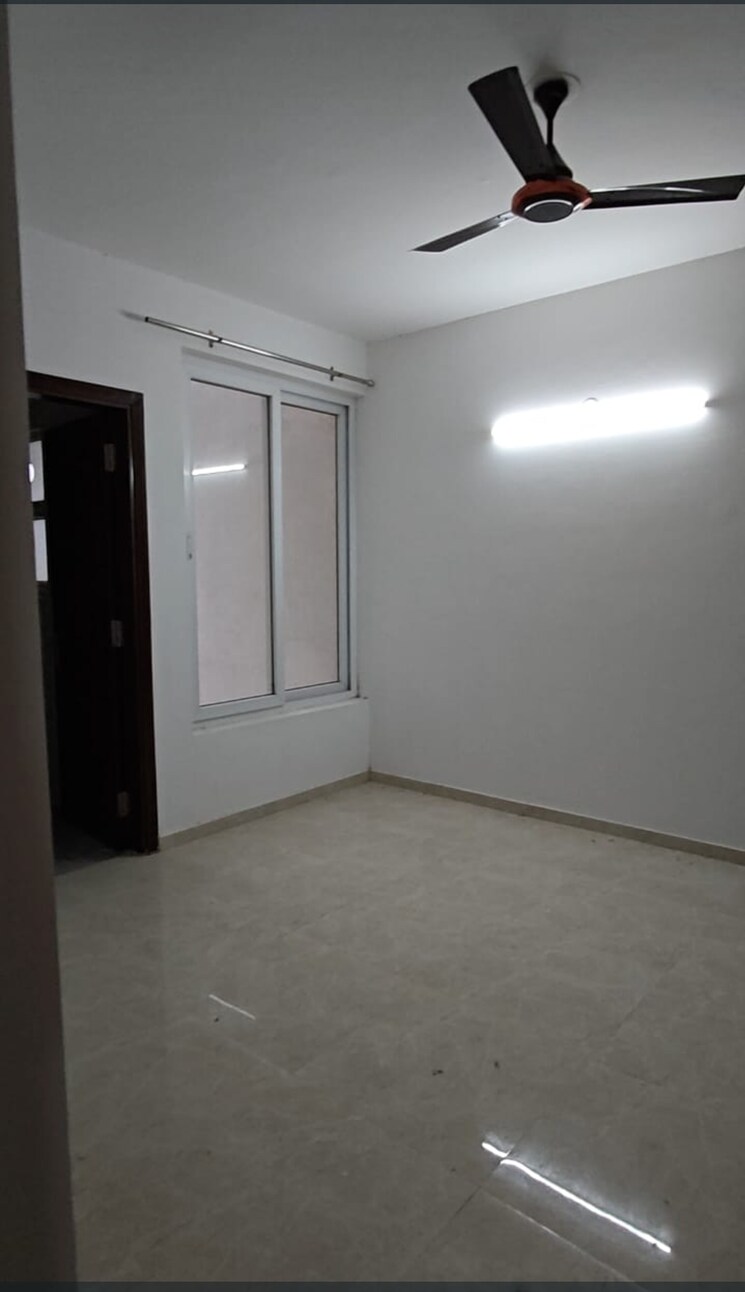 Room, omaxe-royal-residency-faridabad 3 Bedroom 1925 Sq.Ft. Apartment In Sector 79 Faridabad 8036852