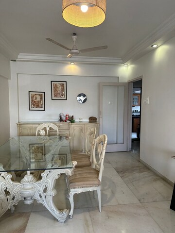 Living Room in 3 BHK Apartment at Juhu – for Rent