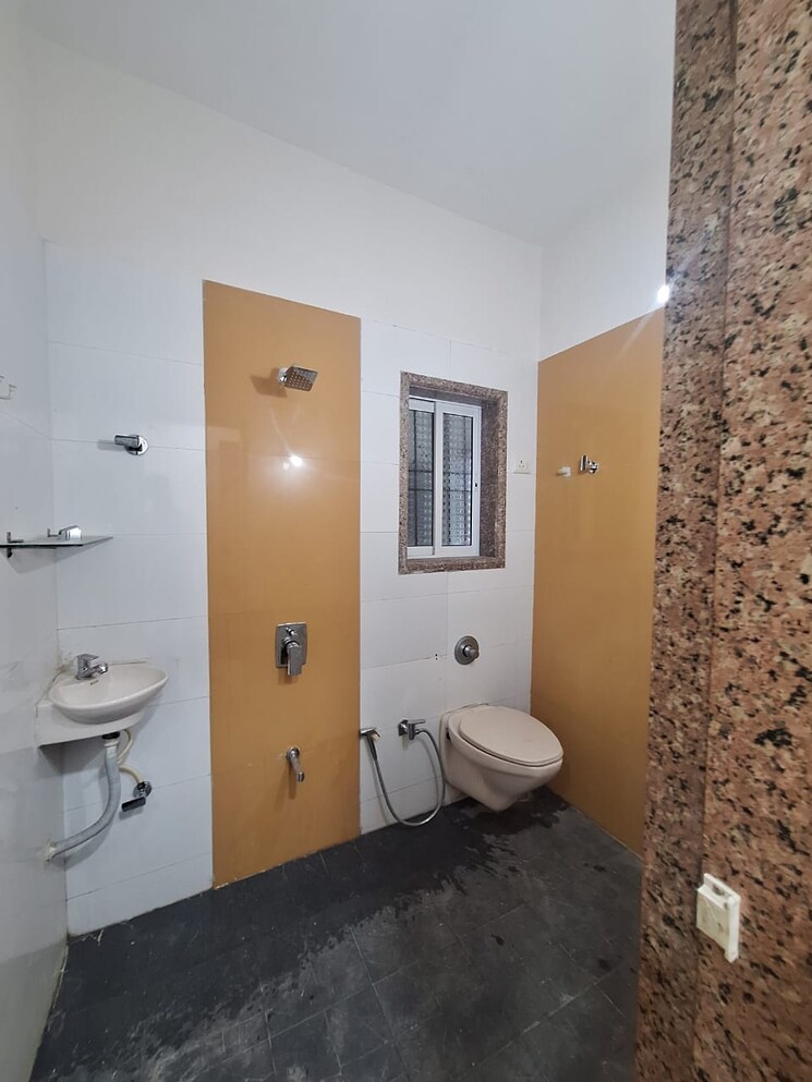 Bathroom, mangeshi-shrushti-2 2 Bedroom 1124 Sq.Ft. Apartment In Khadakpada Thane 8036878