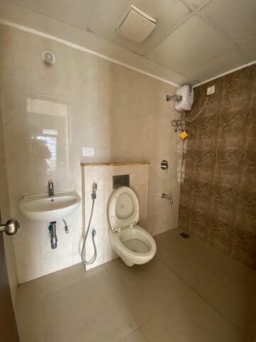 Attached Bathroom in 1 BHK Apartment at Lodha Palava Downtown Dombivli East, Dombivli East – for Rent