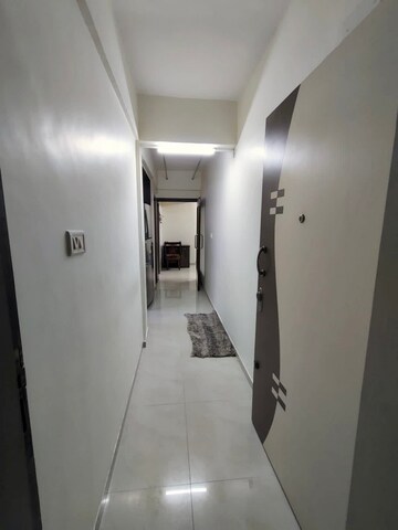 Room in 1.5 BHK Apartment at Bandra West – for Rent