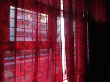 Room in 3 BHK Apartment at Raheja Teachers Apartments, Sector 31 – for Rent