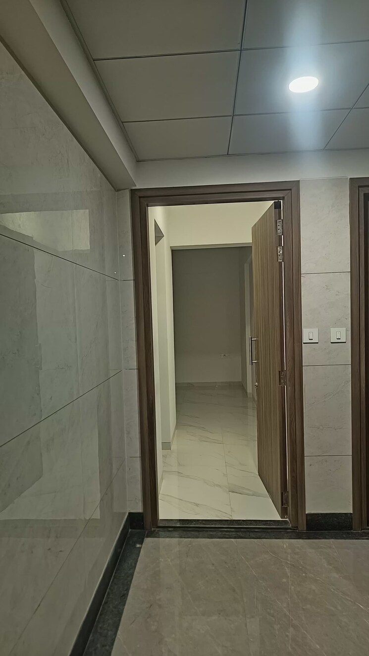 undefined, rodium-xline 3 Bedroom 831 Sq.Ft. Apartment In Kandivali West Mumbai 8036947