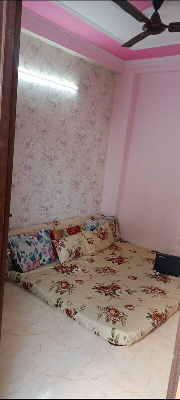 Room in 1 RK Builder Floor at Chattarpur – for Rent