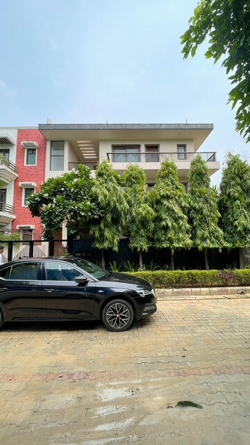 3 BHK Builder Floor – Exterior View View at Unitech South City 1, South City 1 - for Sale