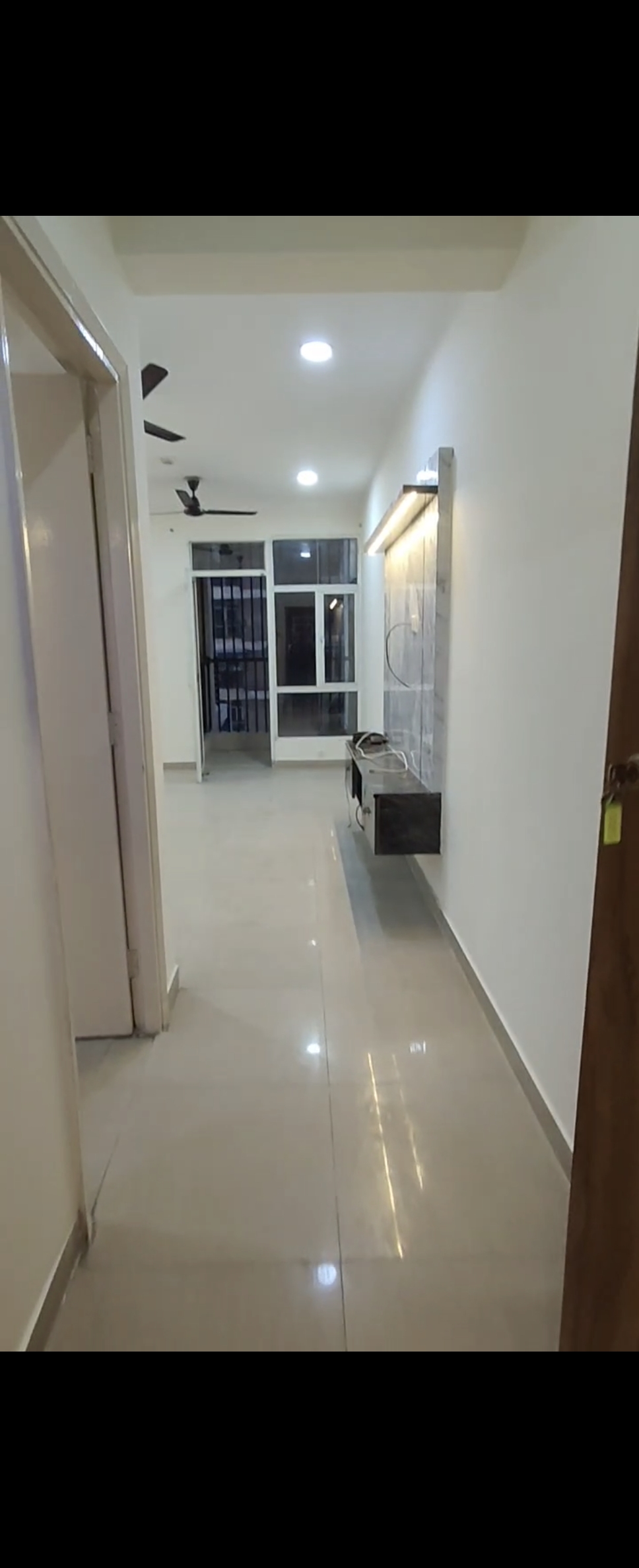 2 BHK Apartment For Sale in SCC Sapphire