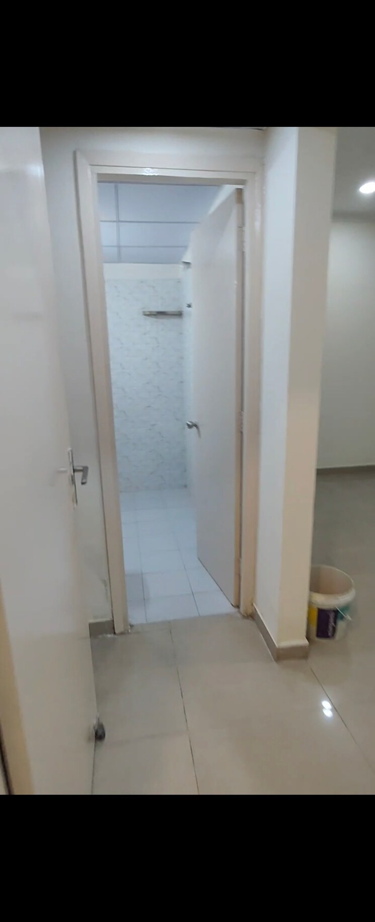 Bathroom, scc-sapphire 2 Bedroom 1109 Sq.Ft. Apartment In Raj Nagar Extension Ghaziabad 8037020