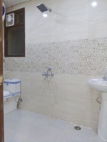 Bathroom in 3 BHK Builder Floor at Chattarpur – for Rent