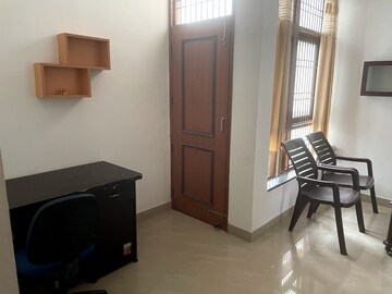 Master Bedroom in 2 BHK Builder Floor at Ansal Plaza Sector-23, Sector 23 – for Rent