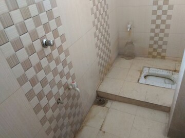 Bathroom in 1 BHK Villa at Jivrajpark – for Rent