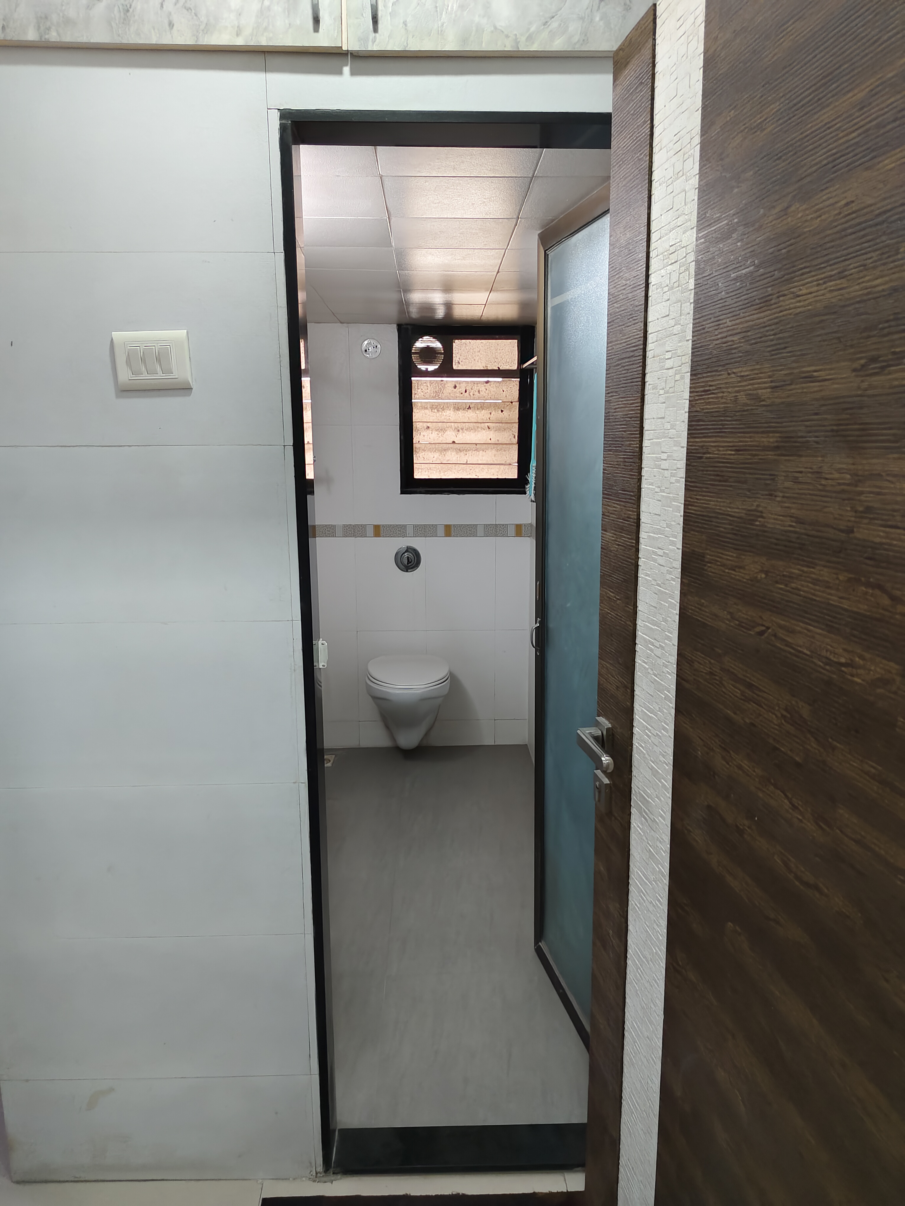 3 BHK + Pooja Room 1200 Sq.Ft. Apartment in Deep CHS Khopat