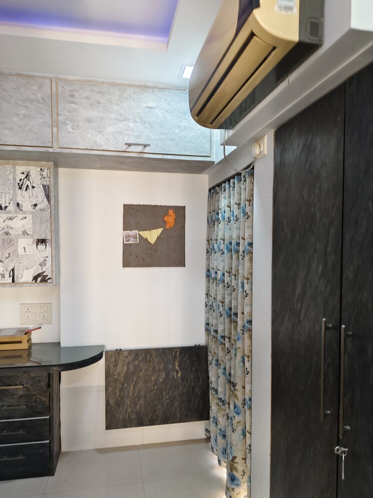 Kitchen, deep-chs-khopat 3 Bedroom 1200 Sq.Ft. Apartment In Khopat Thane 8037190