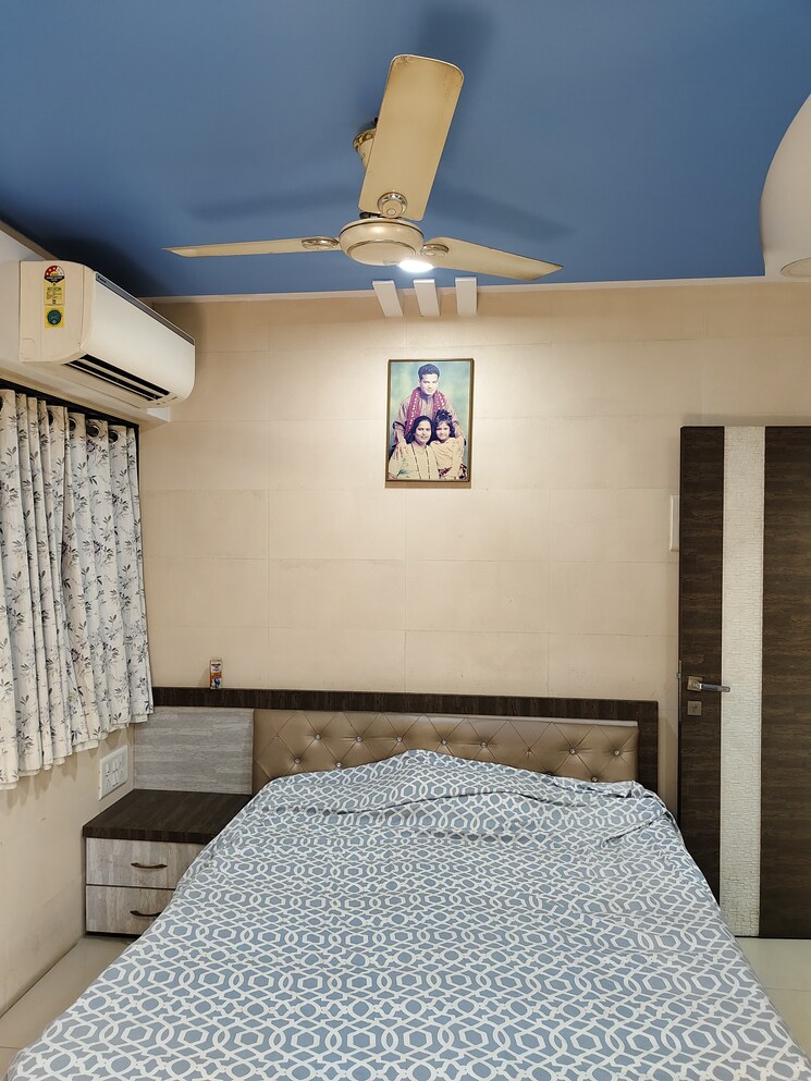 Master Bedroom, deep-chs-khopat 3 Bedroom 1200 Sq.Ft. Apartment In Khopat Thane 8037190