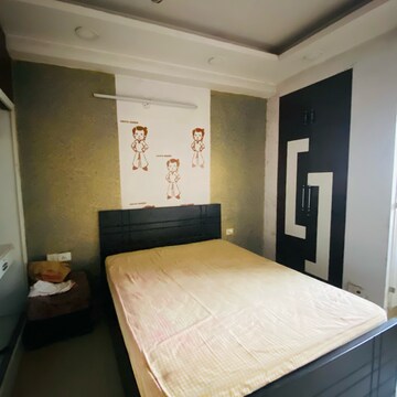 Bedroom in 3 BHK Apartment at Gardenia Golf City, Sector 76 – for Rent