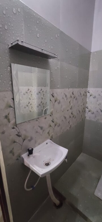 Bathroom in 1 RK Independent House at Rahim Nagar – for Rent