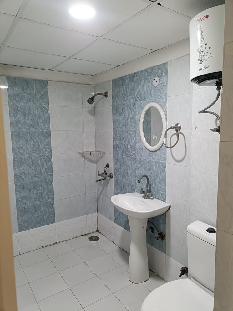 Kitchen, futec-gateway 3.5 Bedroom 1700 Sq.Ft. Apartment In Sector 75 Noida 8037209