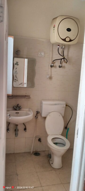 2 BHK Independent House For Rent in Pyramid Fusion Homes, Sector 70a