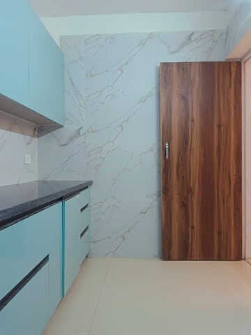 2 BHK Apartment For Rent in Pyramid Urban Homes, Sector 70a