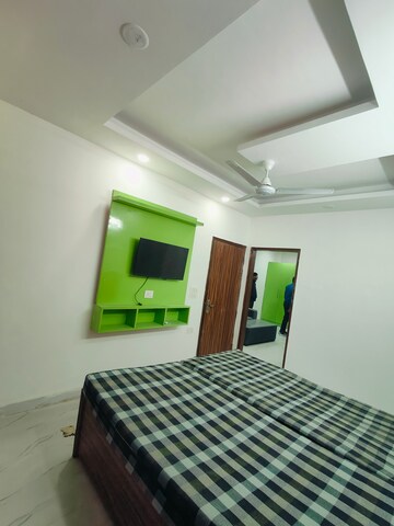Bedroom in 1 BHK Builder Floor at Ansal Sushant Lok I, Sector 43 – for Rent