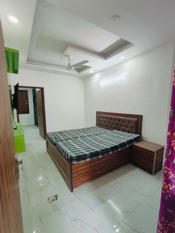 Bedroom in 1 BHK Builder Floor at Ansal Sushant Lok I, Sector 43 – for Rent