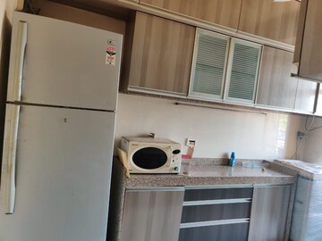 Master Bedroom in 3 BHK Apartment at Group Seven Rushi Heights, Goregaon East – for Rent