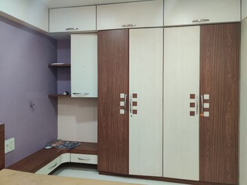 Building Lobby in 3 BHK Apartment at Group Seven Rushi Heights, Goregaon East – for Rent