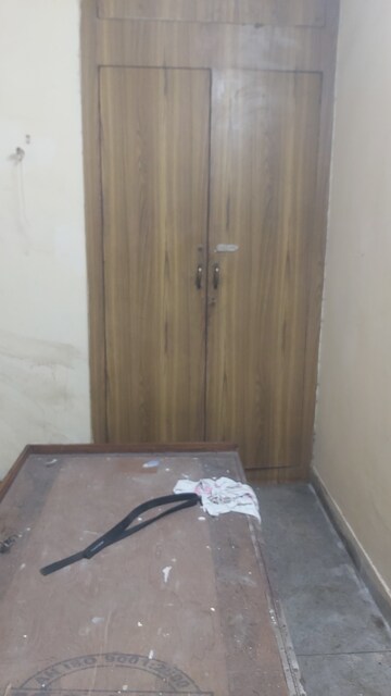 3.5 BHK Apartment For Rent in Mayur Vihar