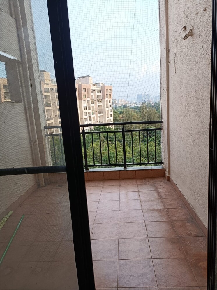 Balcony, bu-bhandari-acolade 3 Bedroom 1678 Sq.Ft. Apartment In Kharadi Pune 8037291