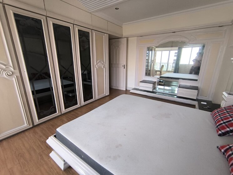 Room, milton-apartment 3 Bedroom 1150 Sq.Ft. Apartment In Santacruz West Mumbai 8037307