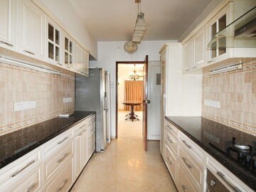 Kitchen in 3 BHK Apartment at Mirchandani Triton, Santacruz West – for Sale