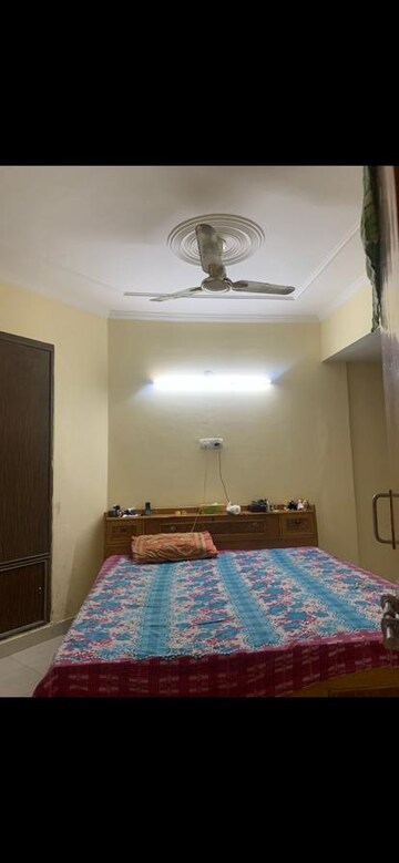 Bedroom in 2 BHK Apartment at Sector 20 – for Rent