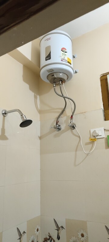 Bathroom in 2 BHK Independent House at Gomti Nagar – for Rent
