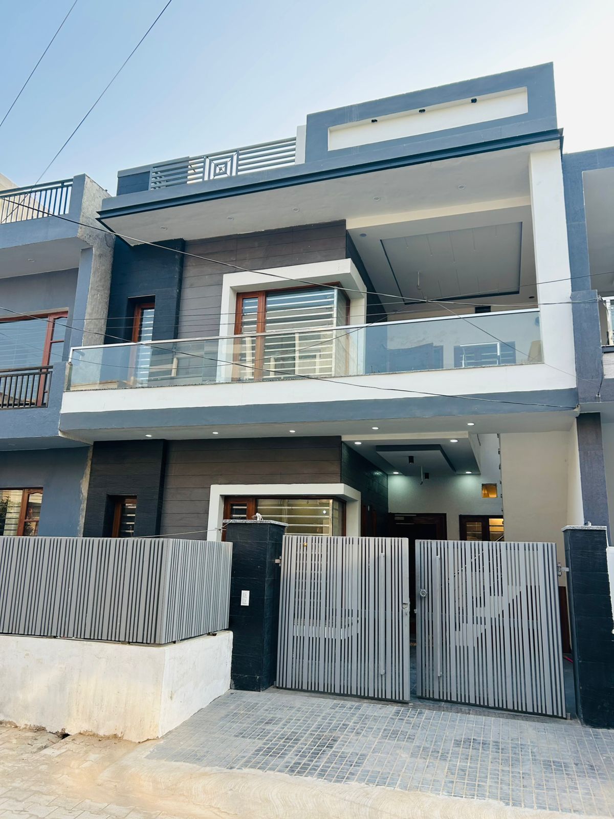 3 BHK + Study Room,Extra Room Villa For Sale in Sunny Enclave 