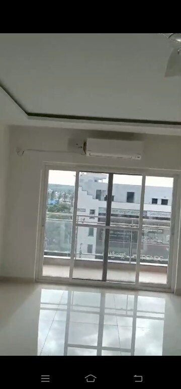 Room in 3 BHK Apartment at Vajram Tiara, Yelahanka – for Rent