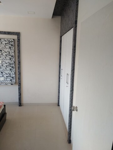 Room in 1 BHK Apartment at Puraniks City Reserva, Ghodbunder Road – for Rent